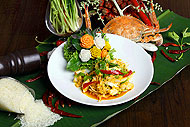 Poo Pad Pong Karee